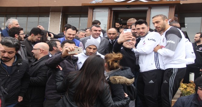 Beşiktaş, Karabük deplasmanına giderken Bolu’da mola verdi