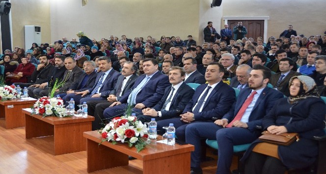 Maliye Bakan Yardımcısı Yavilioğlu’ndan Cumhurbaşkanlığı sistemi konferansı