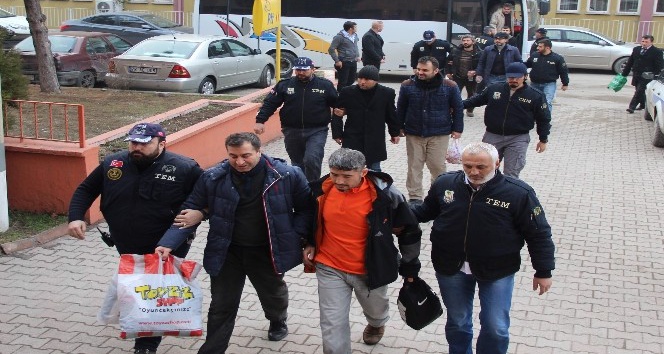 Karabük’te FETÖ operasyonunda 7 emniyet mensubu tutuklandı