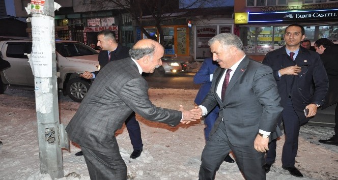 Bakan Ahmet Arslan, Kars-Ardahan Bölge Barosunu ziyaret etti
