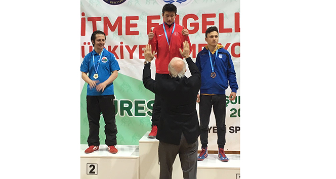 Kızılcahamamlı güreşçi Türkiye Şampiyonu oldu