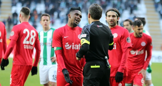 Antalyaspor’da 3 oyuncu cezalı duruma düştü