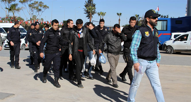 Antalya&#039;da DEAŞ Operasyonu: 9 gözaltı