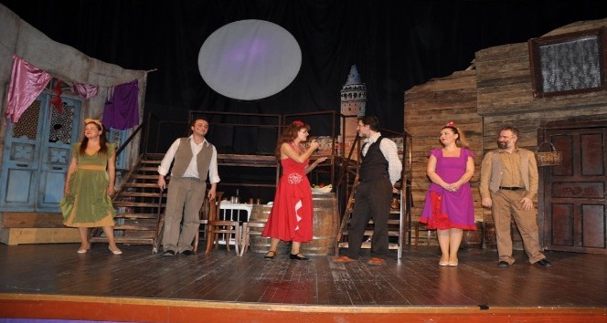 Fosforlu Cevriye Kartal’da beğeniyle izlendi