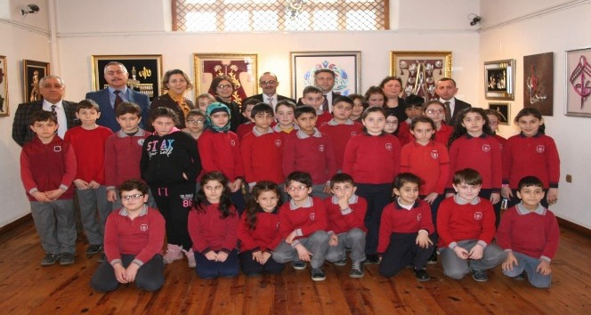 Trabzon’da ilkokul öğrencilerine yönelik ”Küçük Yazarlar Projesi’
