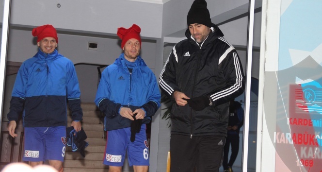 Karabükspor Teknik Direktörü Igor Tudor, takımla idmana çıktı