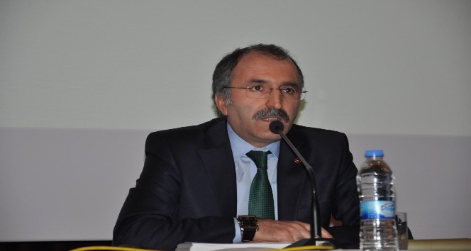 Maliye Bakan Yardımcısı Yavilioğlu, Kars’ta Cumhurbaşkanlığı Hükümet Sistemi’ni anlattı