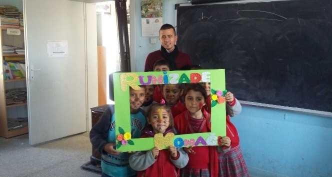 Kilis Belediyesi Konak çalışanları köy okulunu ziyaret etti