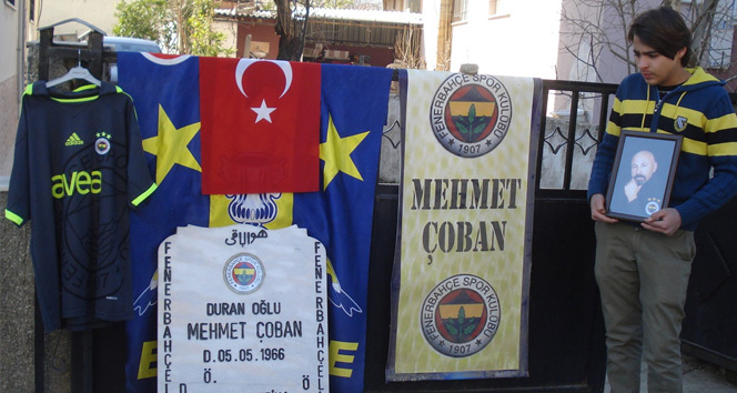 Fenerbahçe aşkını mezar taşına ve kefenine işledi