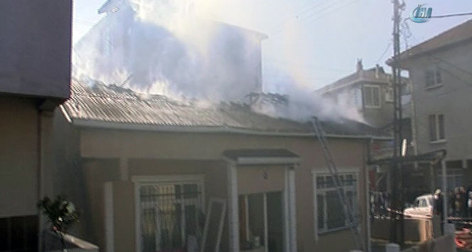 Ataşehir&#039;de tek katlı gecekonduda yangın