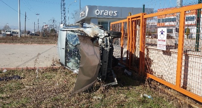 Sakarya’da trafik kazası: 3 yaralı
