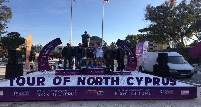Sakarya Büyükşehir Bisiklet Takımından Kıbrıs’ta çifte birincilik