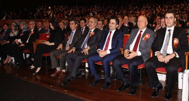 Başkan Sekmen kamusal alan peyzajında Türkiye’nin en iyisi seçildi