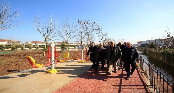 Başkan Karaosmanoğlu, &quot;Kartepe Kanal Park çok güzel olacak&quot;