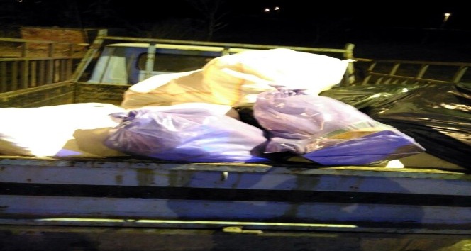 Uşak’ta yolcu otobüsünden 720 kilo kaçak et çıktı