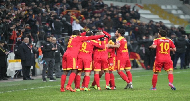 İkinci yarının en başarılı takımları Trabzonspor, Kayserispor ve Antalyaspor oldu