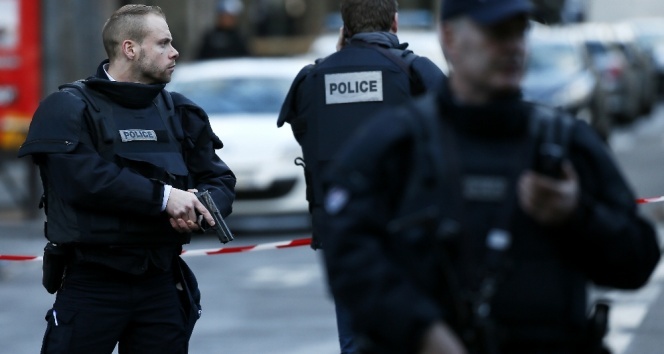 Terör Paris turizmini etkiledi