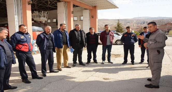 Dinar Belediyesi itfaiye personeline eğitim verildi