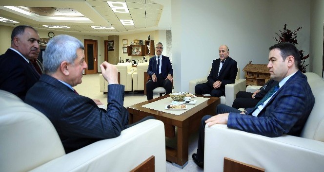 Başkan Karaosmanoğlu, Ağrı Valisi Işın’ı ağırladı