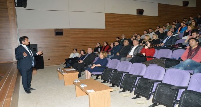 NEÜ’de ‘Nevşehir Kalesi Yeraltı Yerleşimi’ konulu konferans düzenlendi