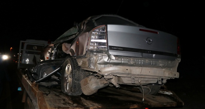 Malatya&#039;da işçi servisi ile otomobil çarpıştı: 2 ölü, 5 yaralı