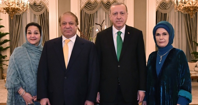 Cumhurbaşkanı Erdoğan ile Pakistan Başbakanı Şerif akşam yemeğinde bir araya geldi