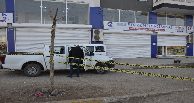 Siverek’te elektrik dağıtım şirketi müdürlüğüne silahlı saldırı