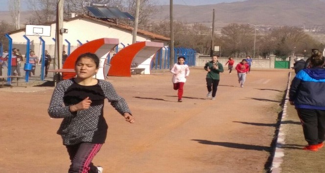 Gülşehir’de atletizm seçme yarışları yapıldı