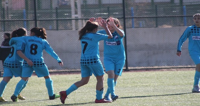 Kadınlar 3. Futbol Ligi’nde  ikinci yarı hafta sonu başlıyor