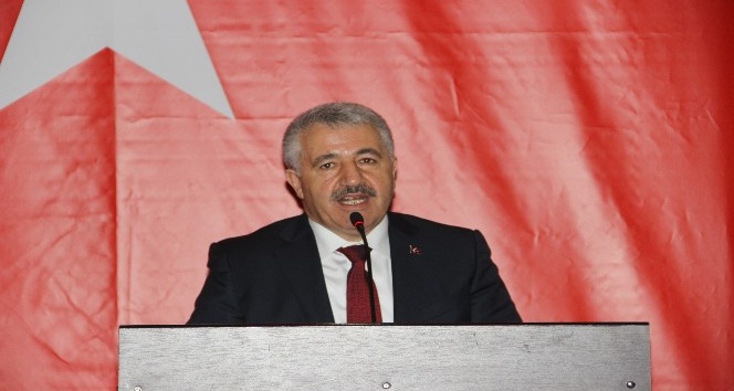 Ulaştırma Denizcilik ve Haberleşme Bakanı Ahmet Arslan: