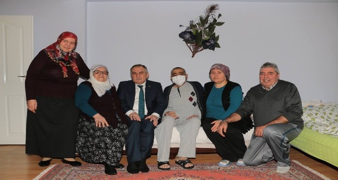 Bolu Belediye Başkanı Yılmaz 7 aileye ziyaret etti