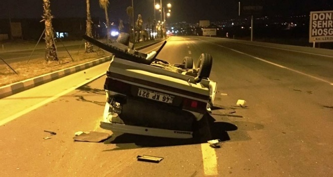 Kahramanmaraş&#039;ta kontrolden çıkan otomobil takla attı: 5 yaralı