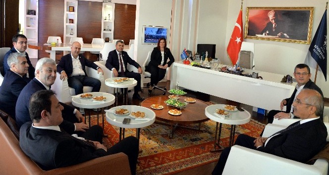CHP milletvekillerinden Başkan Çerçioğluna ziyaret
