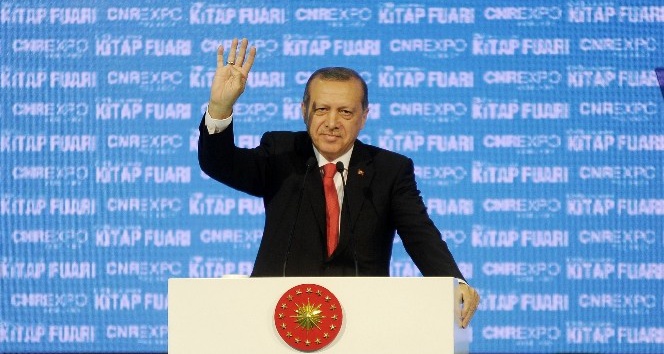 Cumhurbaşkanı Erdoğan: &quot;140 karaktere sığdırılmış aforizmalarla ancak yarım porsiyon aydın olunabilir”