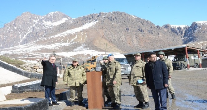 Üst bölgesindeki askeri birlikler ziyaret edildi