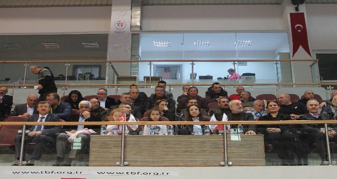 U23 Türkiye Bayan Güreş Şampiyonası’nda ilk gün sona erdi