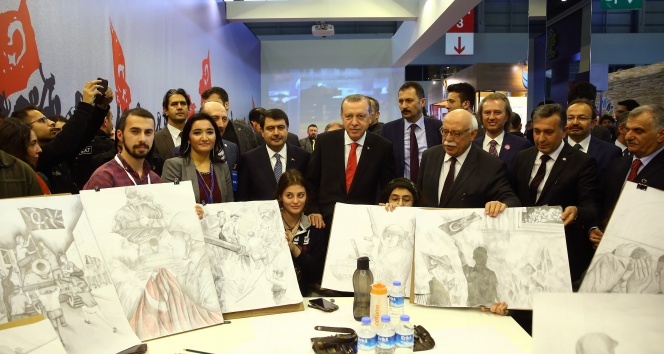 Cumhurbaşkanı Erdoğan açılışını yaptığı Uluslararası CNR Kitap Fuarı&#039;nı gezdi