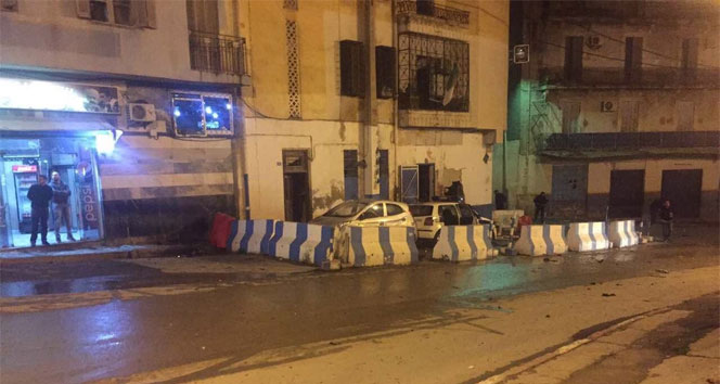 Cezayir’de karakola intihar saldırısı önlendi