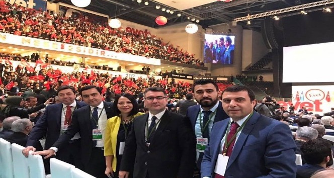 AK Parti referandum çalışmalarına başladı