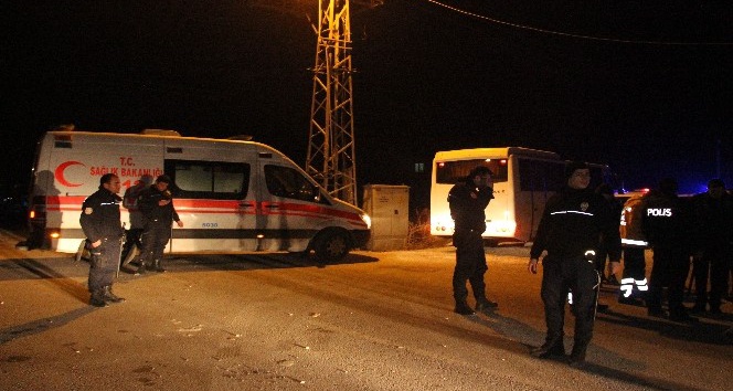 Konya’da taşlı bıçaklı park kavgası: 1 ölü, 1’i polis 4 yaralı