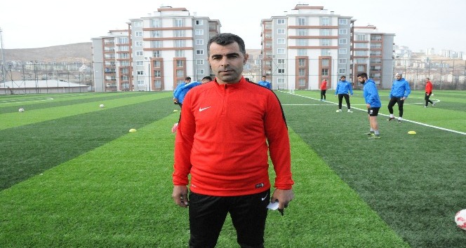 Elaziz Belediyespor, play-off şansını sürdürmek istiyor