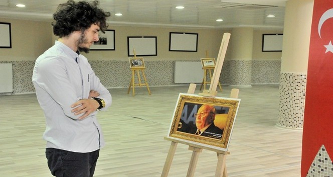 KMÜ’de Necmettin Erbakan anısına fotoğraf sergisi düzenlendi