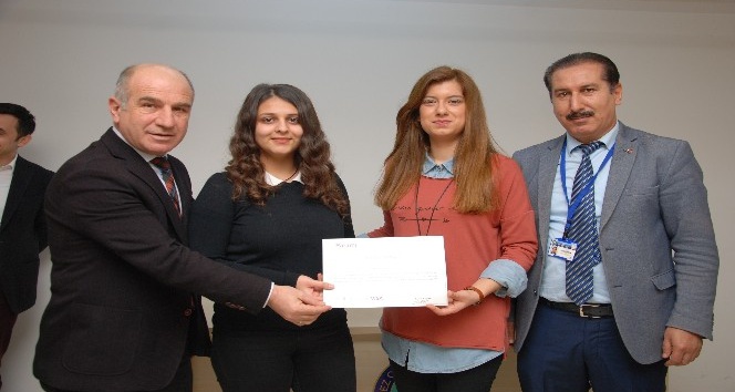 Körfezli gençlere finansal okuryazarlık eğitimi verildi