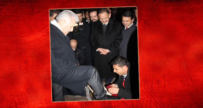 Başbakan ile ayakkabı boyacısı arasında güldüren diyalog