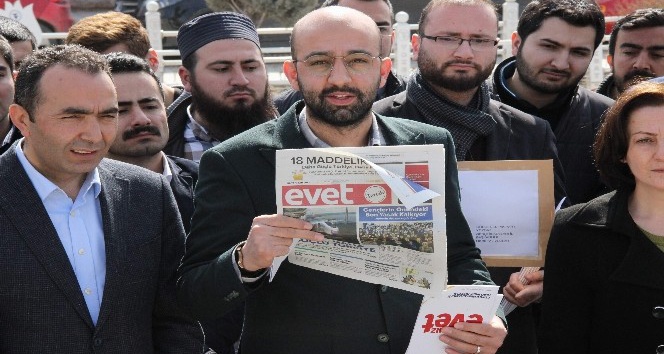 CHP Genel Başkanı Kılıçdaroğlu’na ’Evet’ gazetesi gönderdiler