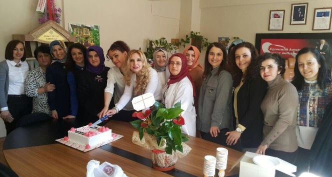Araç Ahmet Yesevi İlkokulu’nda Kadınlar Günü kutlandı