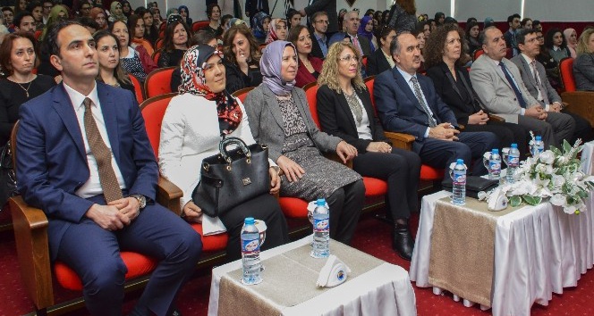 Sinop Üniversitesinde ‘Kadın ve Liderlik’ konferansı