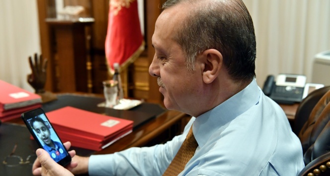 Cumhurbaşkanı Erdoğan, lösemi hastası Bedirhan’la görüştü