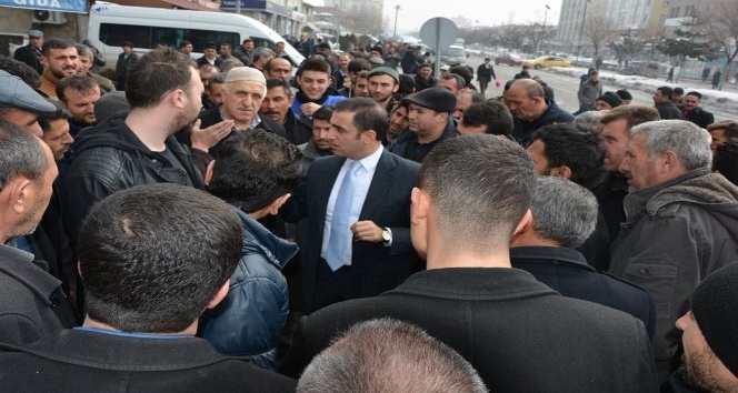 Belediye Başkan Vekili Alibeyoğlu, halk arasında