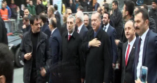 Cumhurbaşkanı Erdoğan&#039;a sevgi gösterisi
